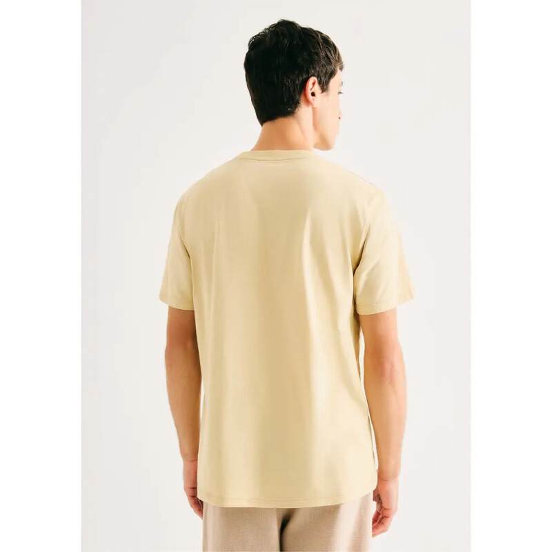 CAMISETA MM AMARELO CLARO