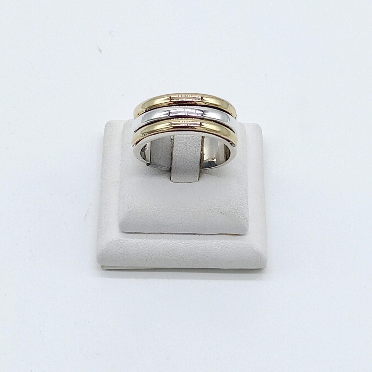 Anillo de plata 925 y double en oro 18 ktes. 