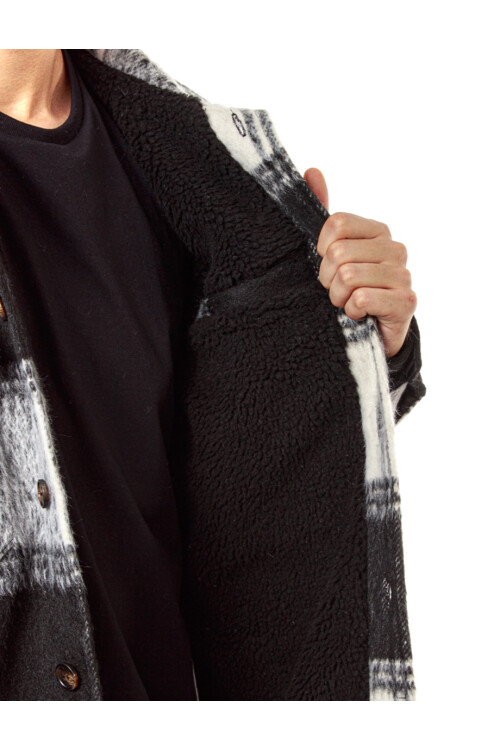 Campera O'Neill Montreal Negro