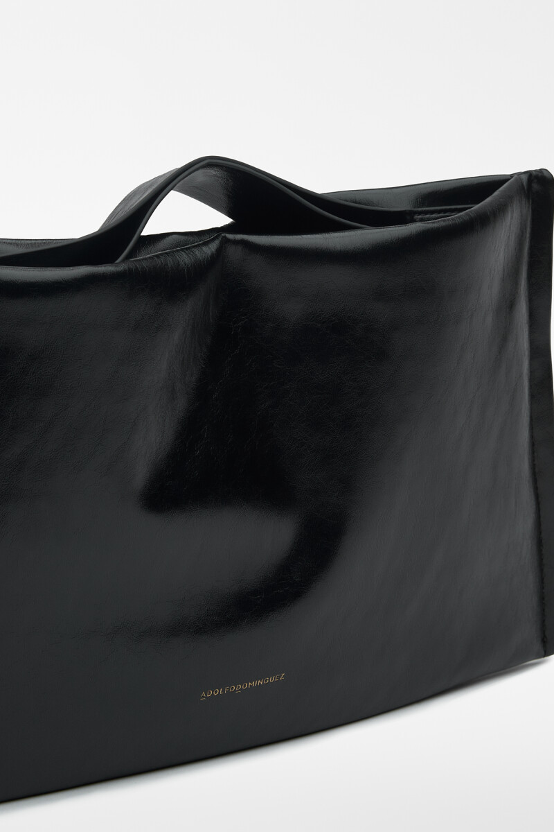 BOLSO DE MANO Negro