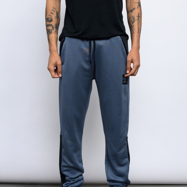 PANTALÓN POLY Umbro Hombre 0p2