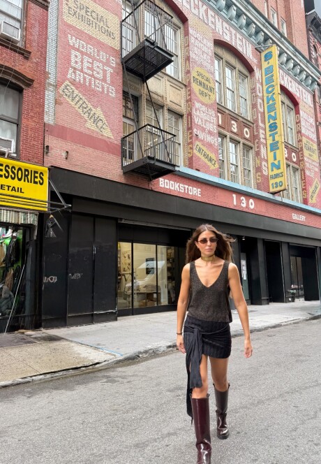 Mini Cognac SS26 Black