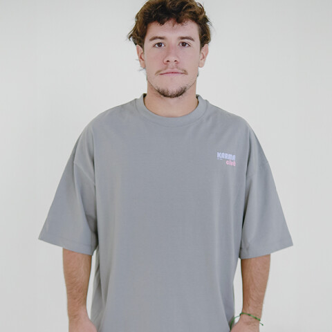 Remera Pulau Karma Gris