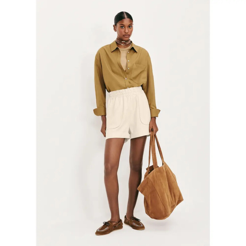 SHORTS FEM AMARELO CLARO