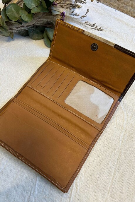 Billetera Lirio Mostaza, beige y negro