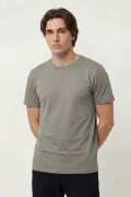 Remera Mathi. Gris
