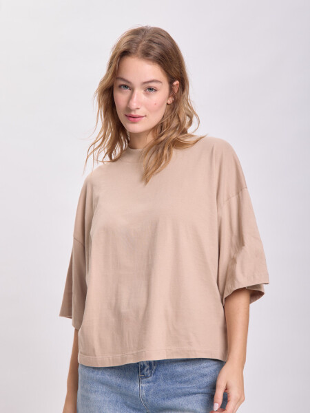 Remera manga 3/4 cuello alto Beige