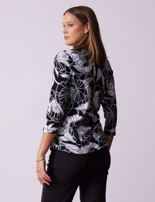 Remera Esc Cuadrado Flores NEGRO/BLANCO