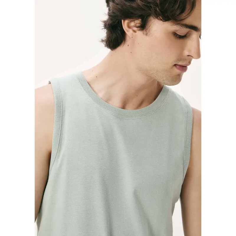 CAMISETA REGATA MASC VERDE CLARO
