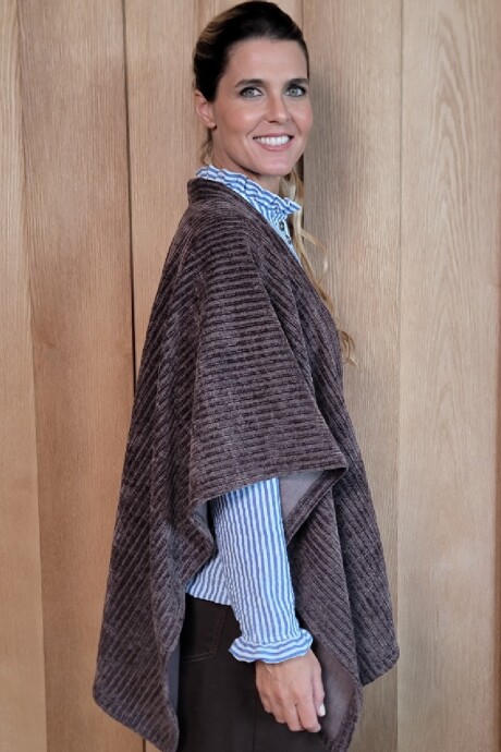 Ruana Cerdeña Chocolate