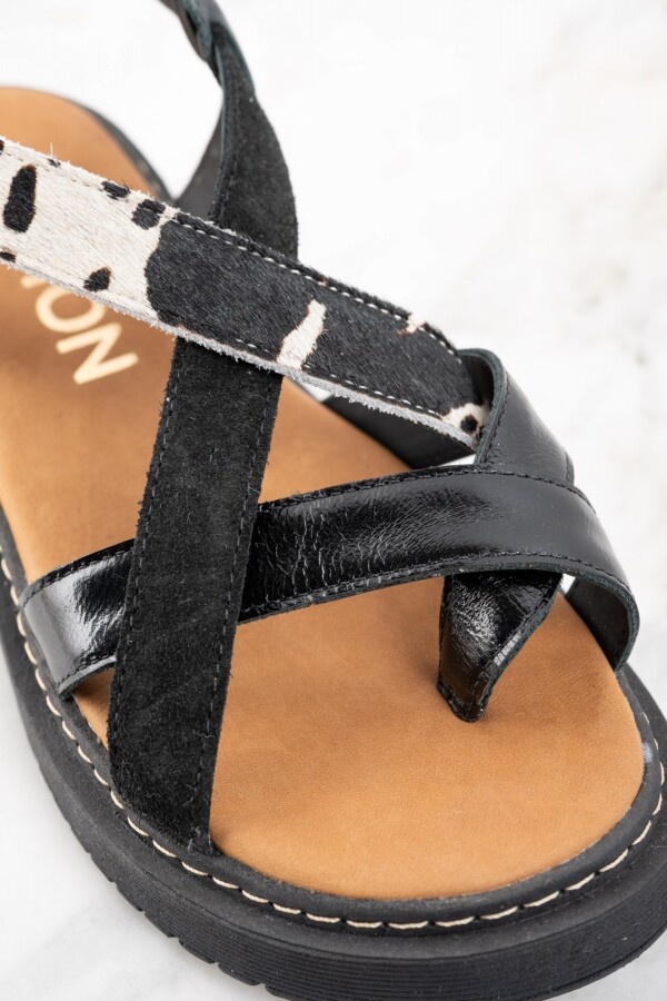 Sandalia Cuero Combinada Negro