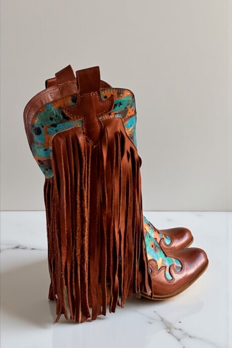 Botas Keira Terra Con Flecos Y Arte Botas Keira Terra Con Flecos Y Arte