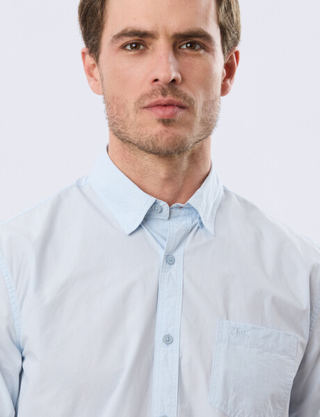 CAMISA LISA DE ALGODÓN Celeste