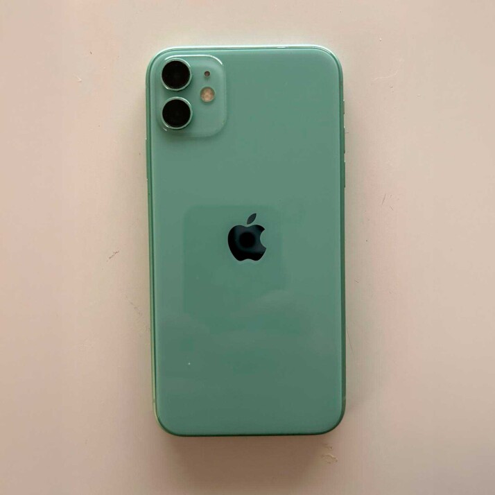 iPhone 11 64 GB - Green iPhone 11 64 GB - Green