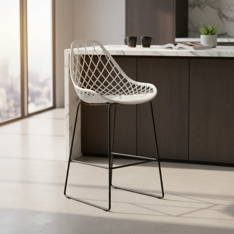 Banco para barra blanco con patas en metal negras - Kaila Banco para barra blanco con patas en metal negras - Kaila