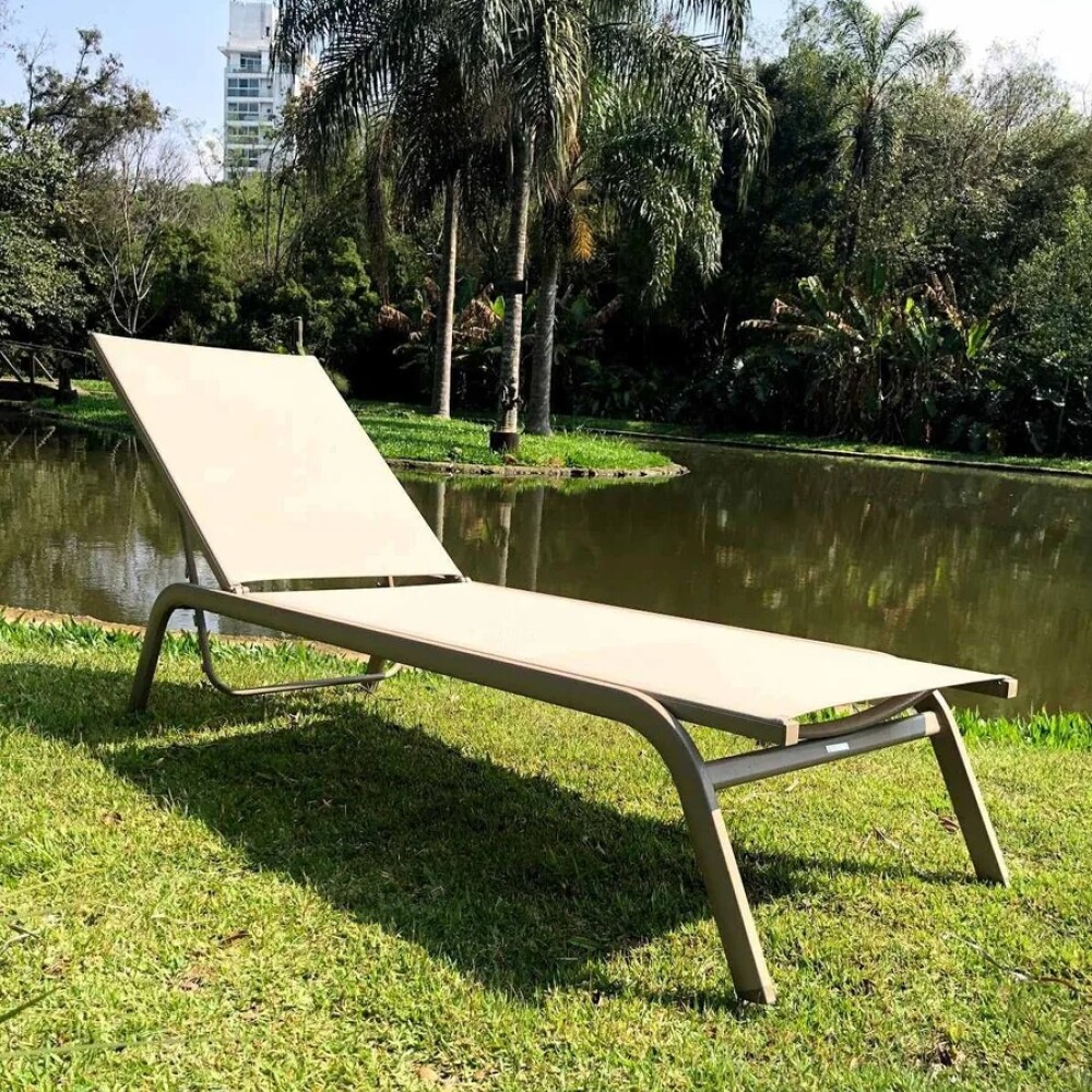 Reposera Piscina De Diseño En Aluminio Y Tela Americana. Reposera Piscina De Diseño En Aluminio Y Tela Americana.