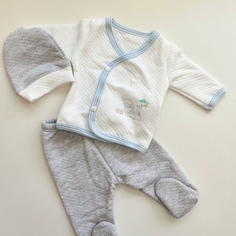 Bata- Pantalón y Gorrito N/a