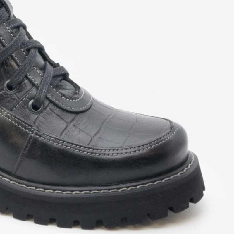 Bota Acordonada Lombardino 36-39 Black