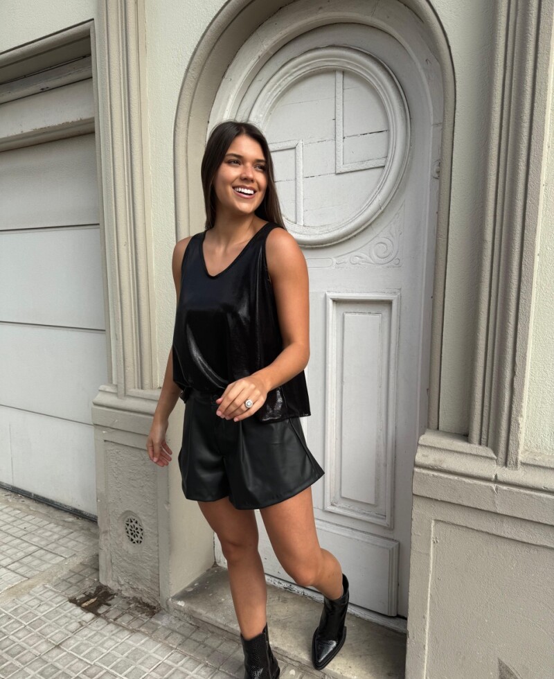 Muscu seda negra