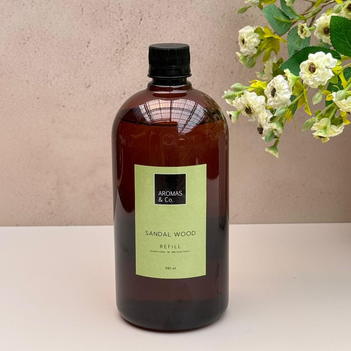 Refil Aromatizador Ambientes 980ML | Aromas & Co. - Sandal Wood 