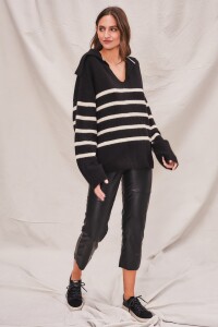 Sweater Rayado Negro