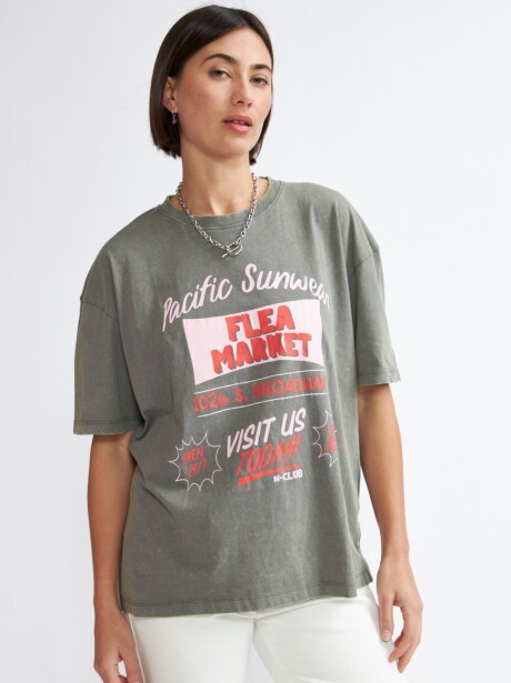 REMERA LAUREL GRIS