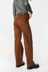 Jean Myka Camel