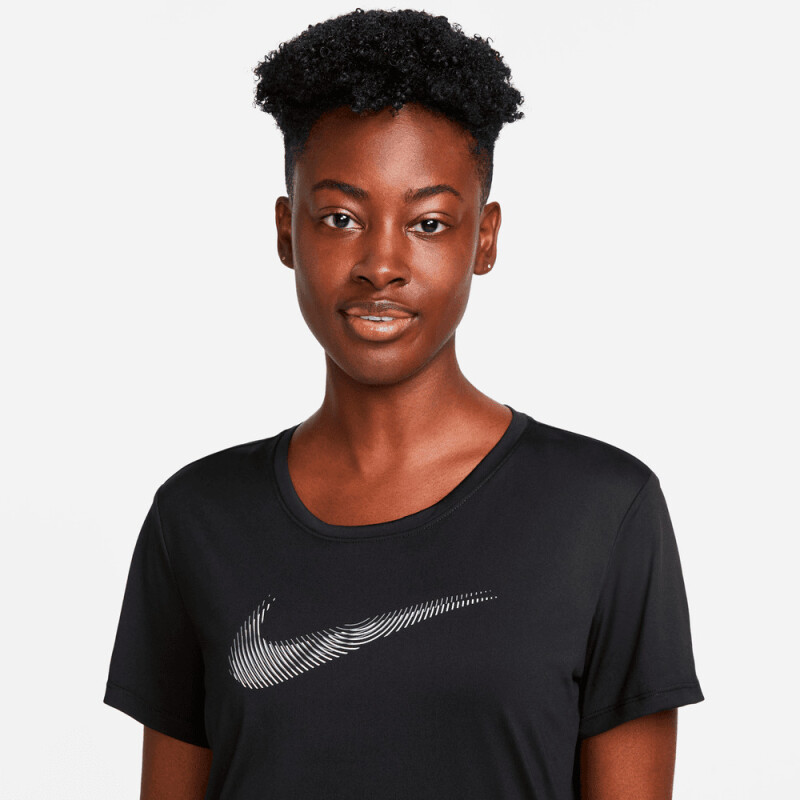 Camiseta Nike Dri-Fit Swoosh de Mujer Negro