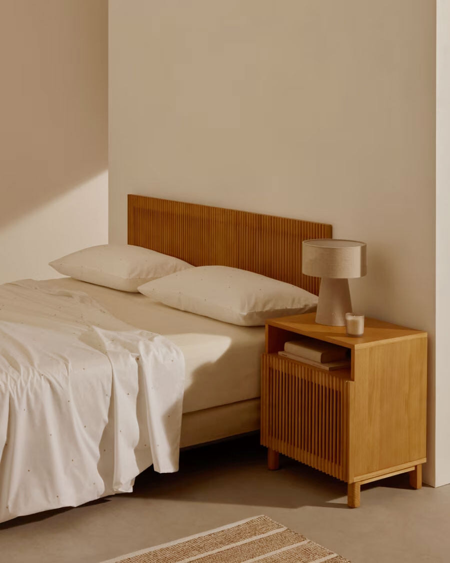 Cabecero Beyla de madera maciza de fresno para cama de 160 cm Cabecero Beyla de madera maciza de fresno para cama de 160 cm