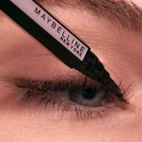 Pack Maybelline Colossal + Brillo labial Moon + Delineador Pack Maybelline Colossal + Brillo labial Moon + Delineador