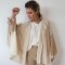 Ruana Bonn Lambswool Crudo con Beige