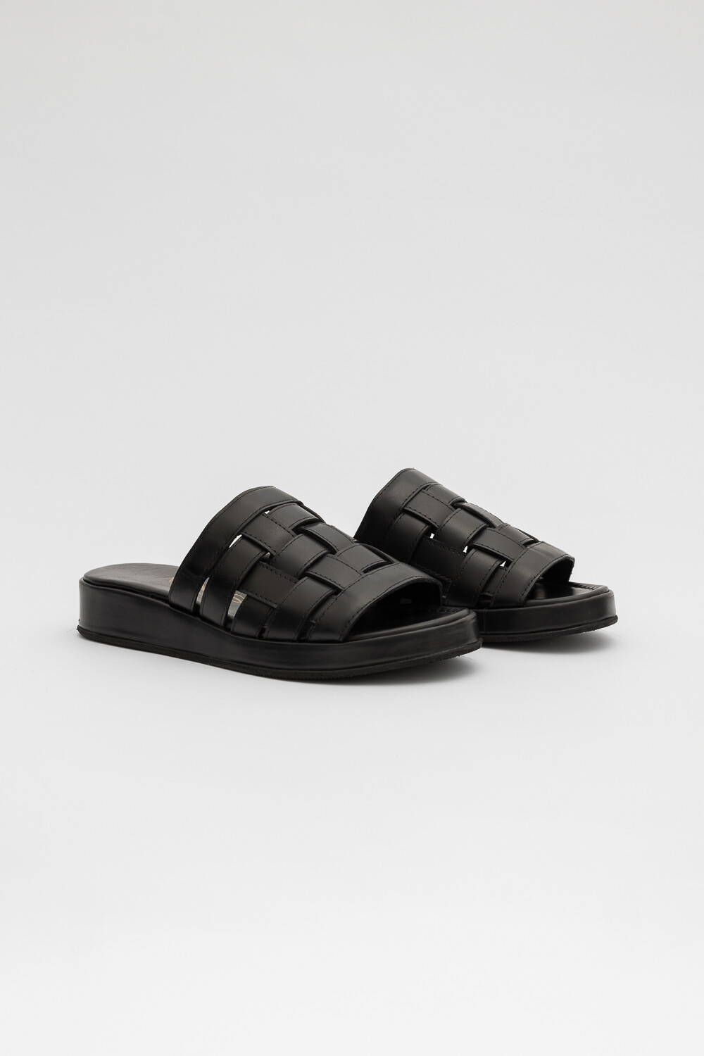 Furor Sandals Short Negro