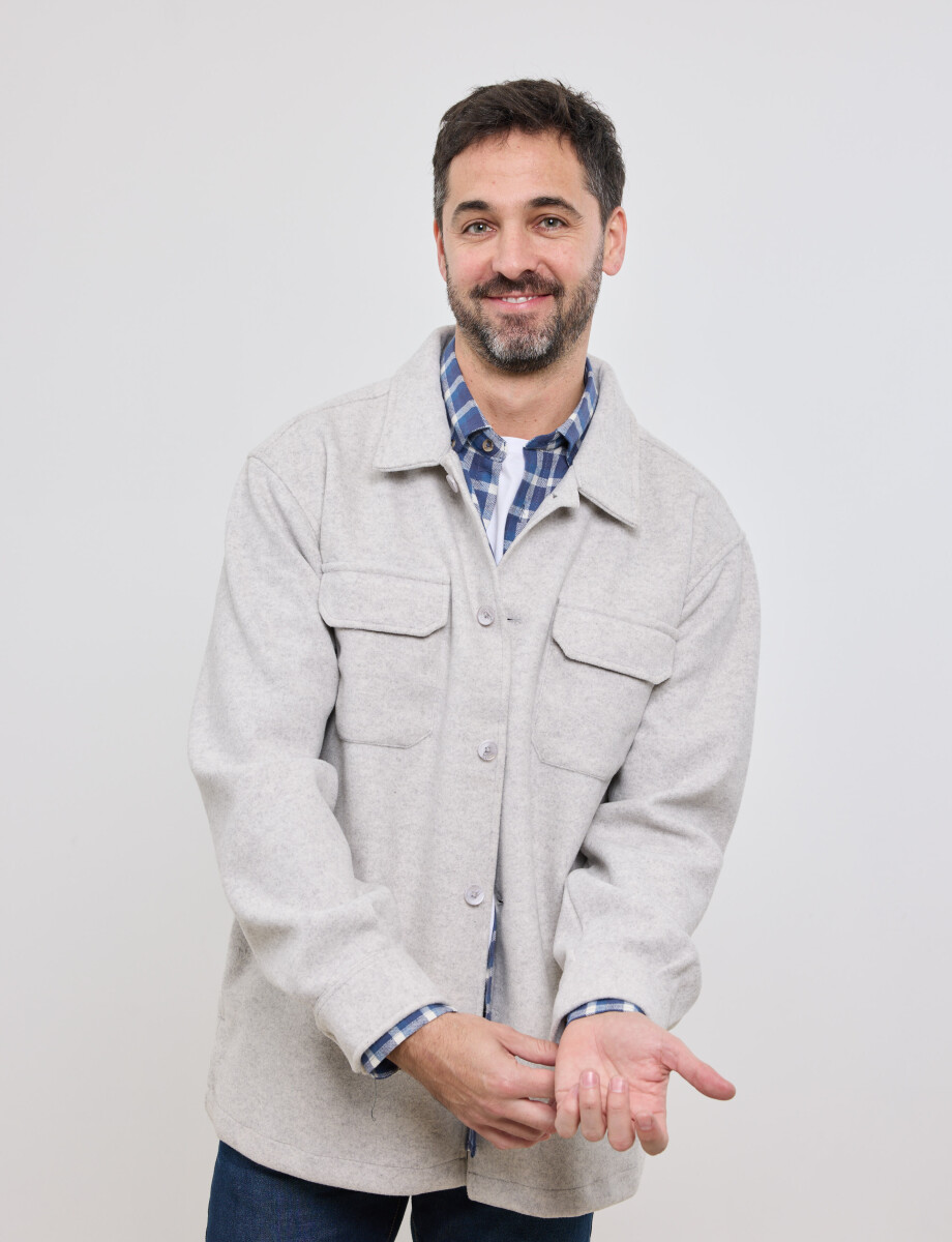 300272 SOBRECAMISA HARRY Gris