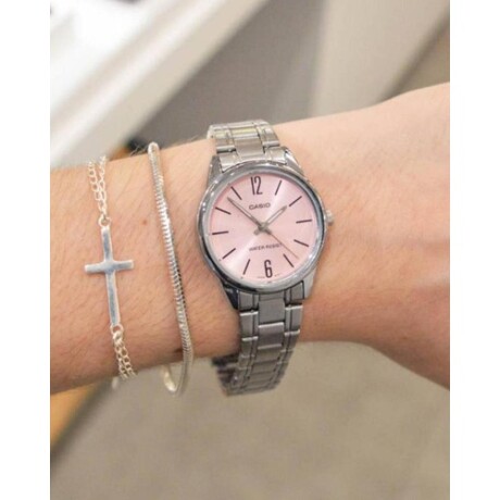Reloj Análogo Casio Ltp-v005d En Acero Resistente Al Agua Reloj Análogo Casio Ltp-v005d En Acero Resistente Al Agua