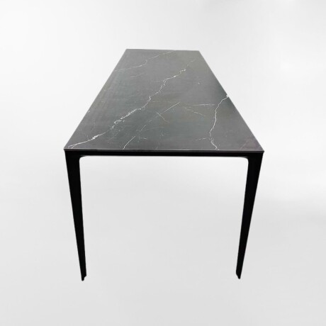 MESA DE EXTERIOR CELLINA NEGRO - RECTANGULAR