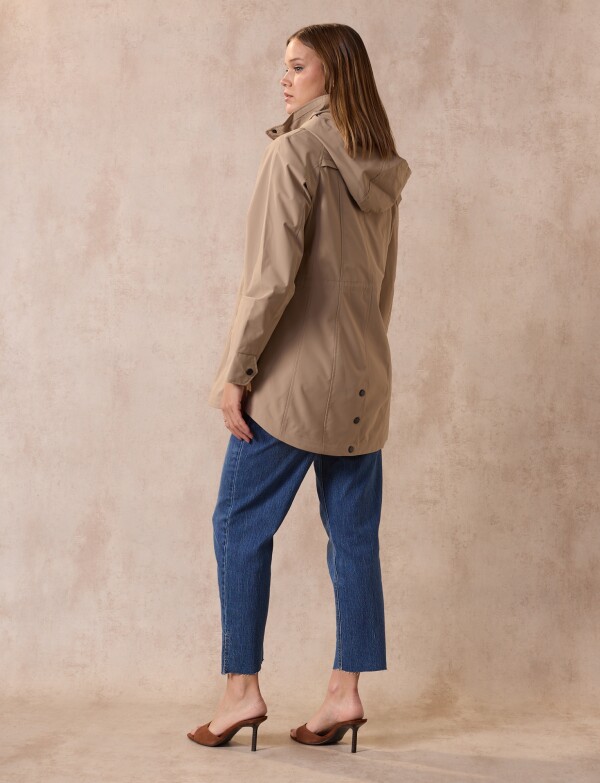 Campera Impermeable BEIGE