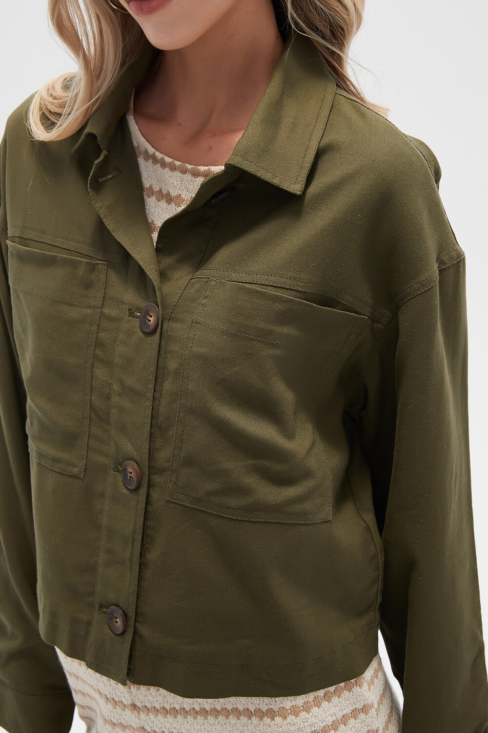 Chaqueta Minara Verde Oliva Oscuro