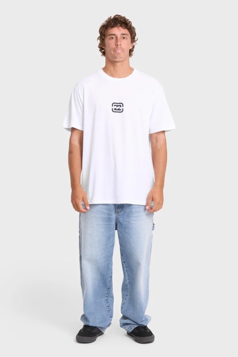 REMERA MAINSTAY PREMIUM SS B-blanco