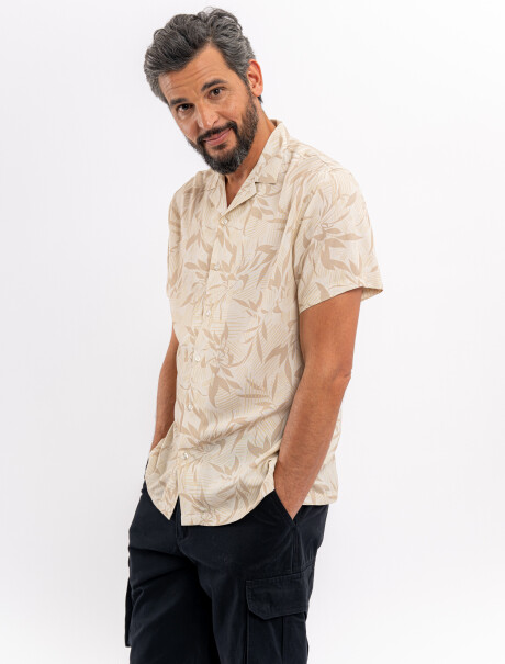 Camisa m/c estampada beige