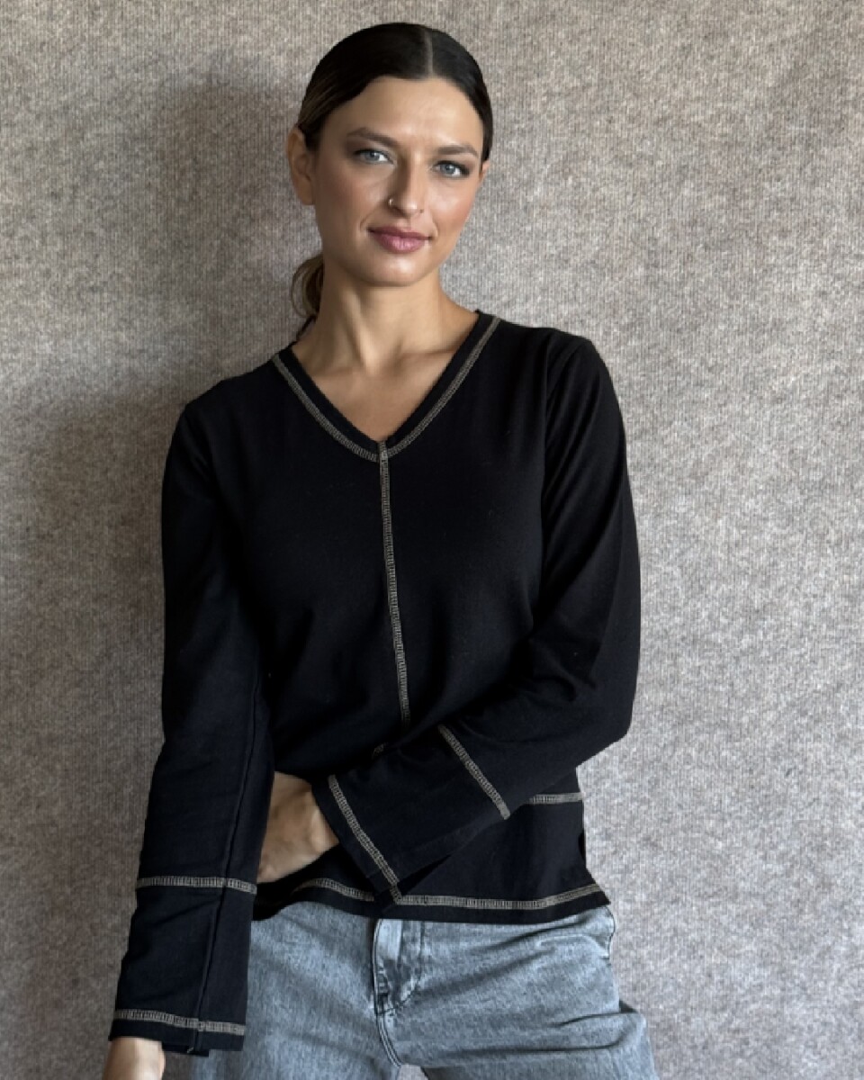 Remera Julia - Negro 