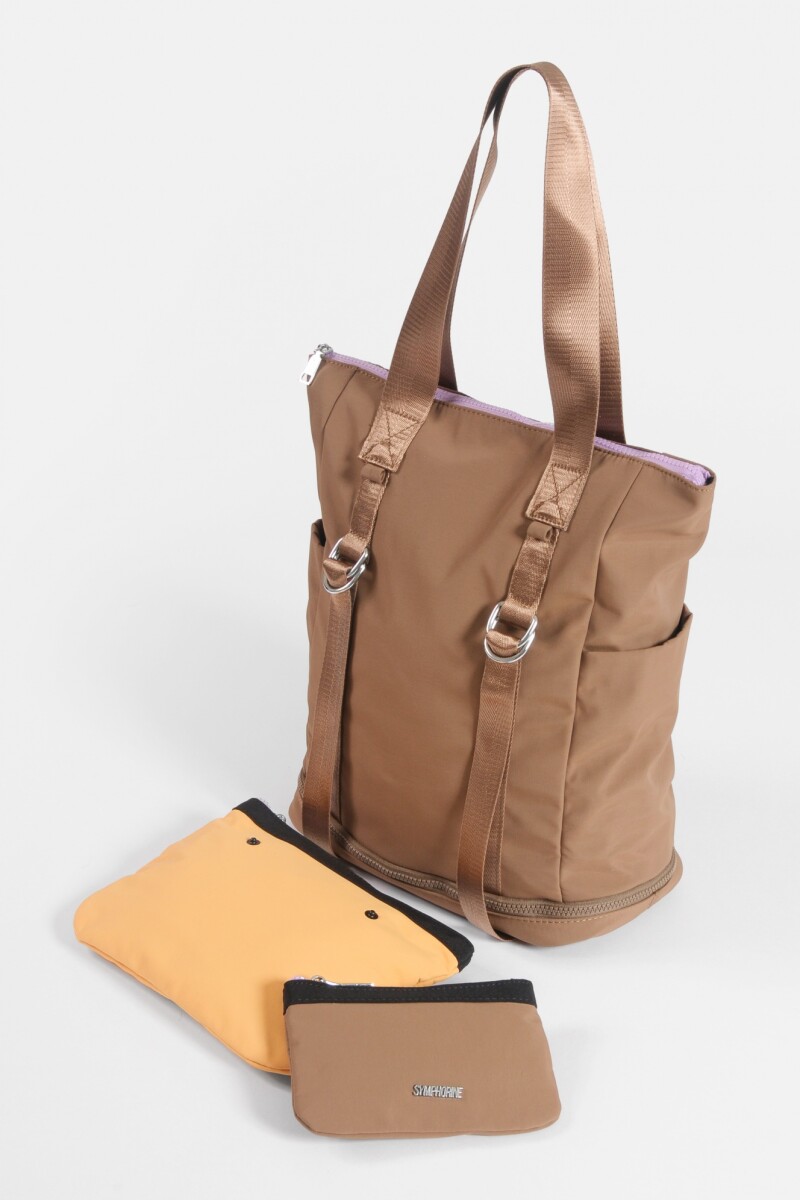 Mochila - shopper con bolsillo removible marrón