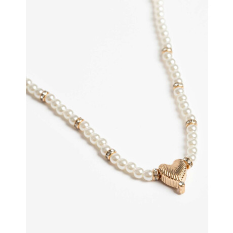 Collar Corto Perlas Y Corazón Dorado
