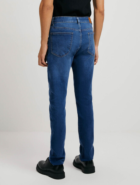 PANTALÓN DE JEAN SKINNY AZUL