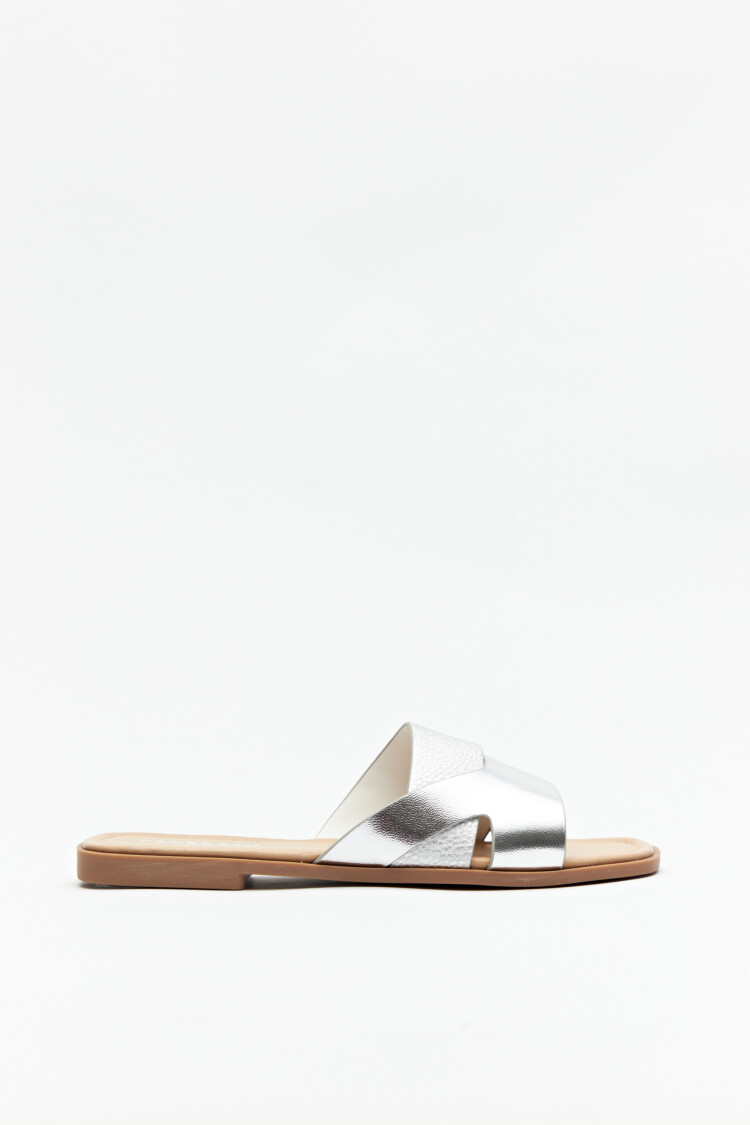 SANDALIA TATRE Plateado