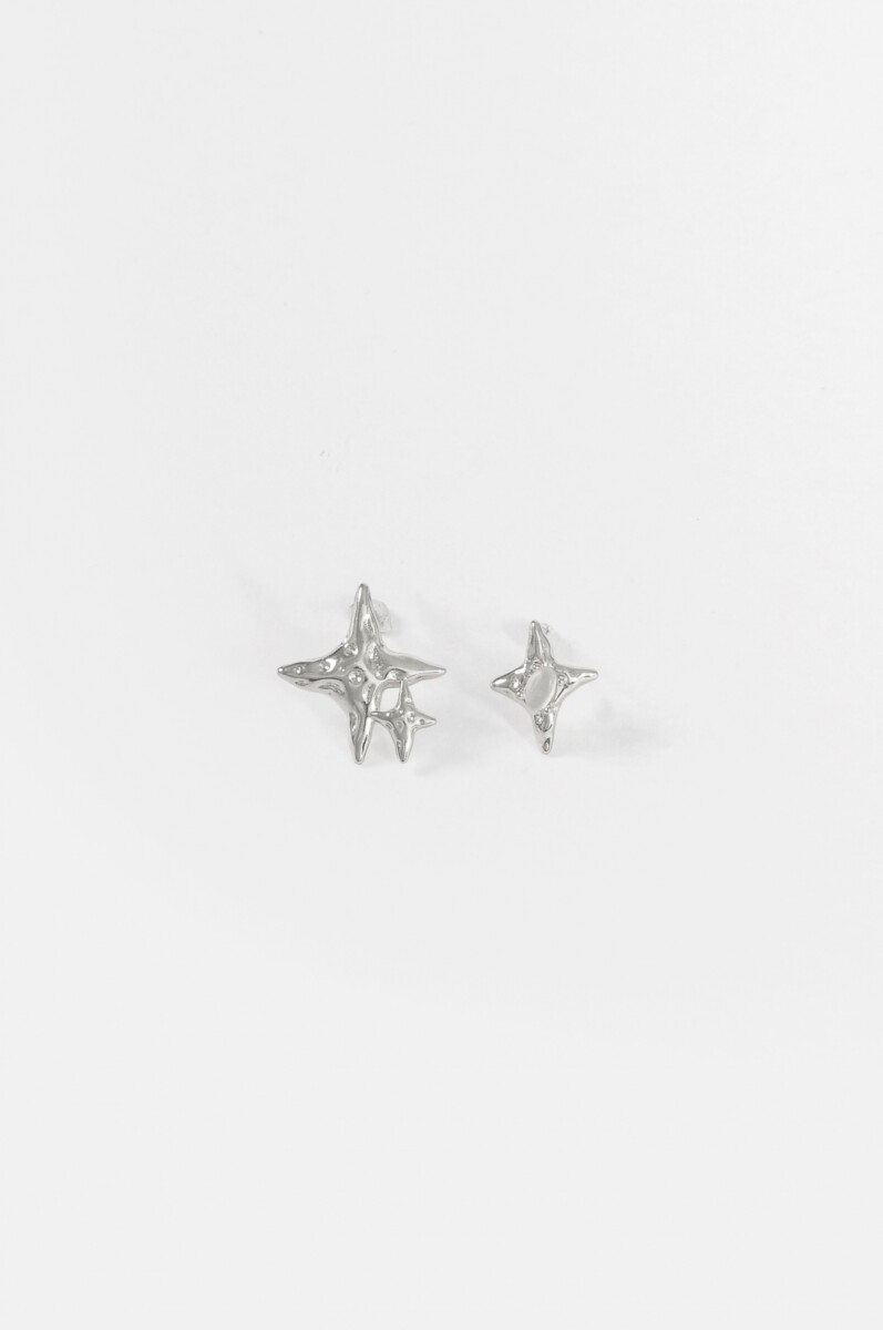 Caravanas estrella asimétrica - plateado 