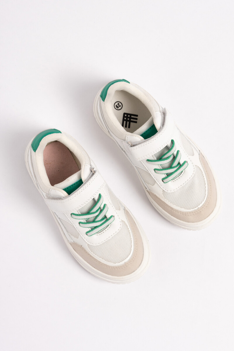 Zapatilla con velcro combinada Blanco