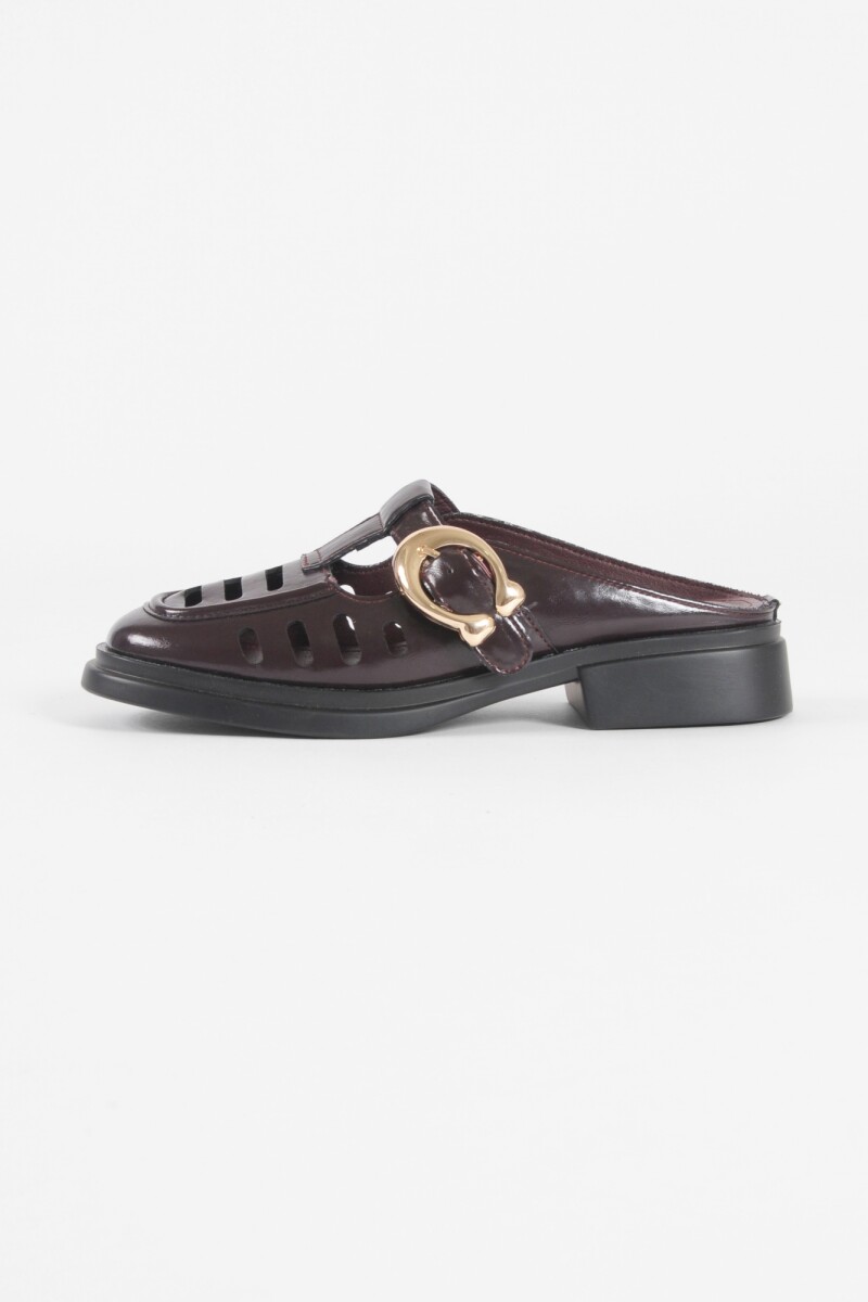 Zuecos Aleria bordo