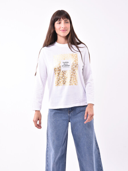 REMERA UPSALA VARIANTE 2