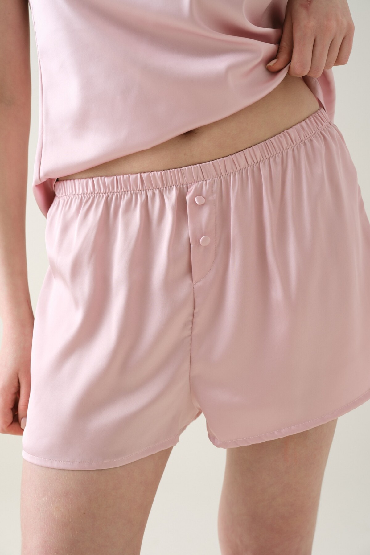 Short Saten Rosa Cuarzo