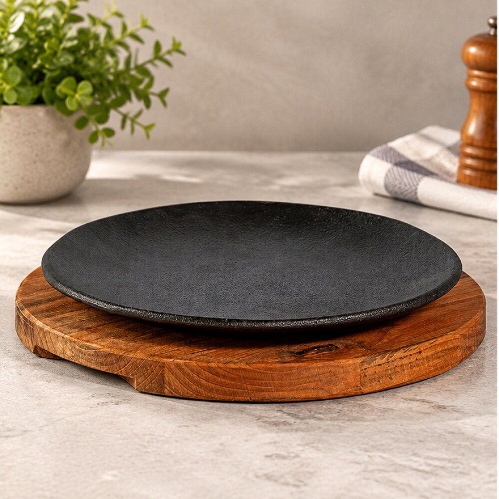 Plato hierro base madera 24 cm SANTANA Plato hierro base madera 24 cm SANTANA